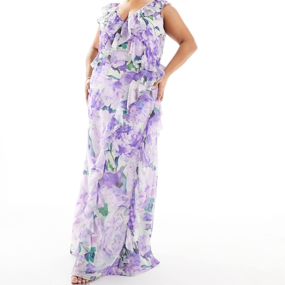 Hope & Ivy Plus ruffles front maxi dress